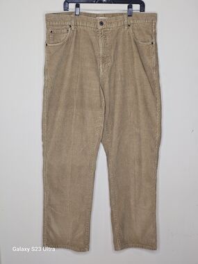 L.L. Bean Men's Corduroy Pants in Tan